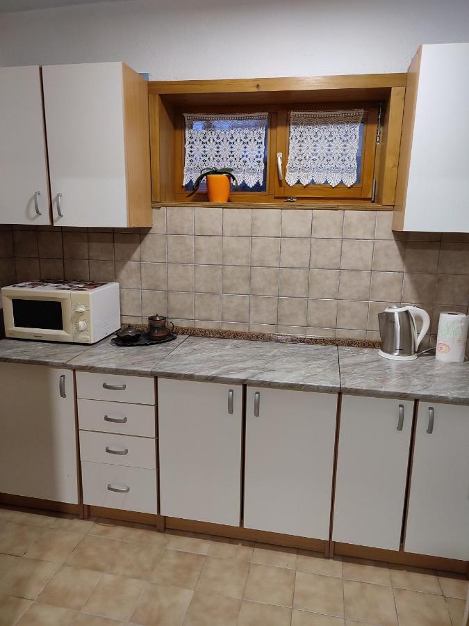 Apartman Adna Kulen Vakuf Zewnętrze zdjęcie